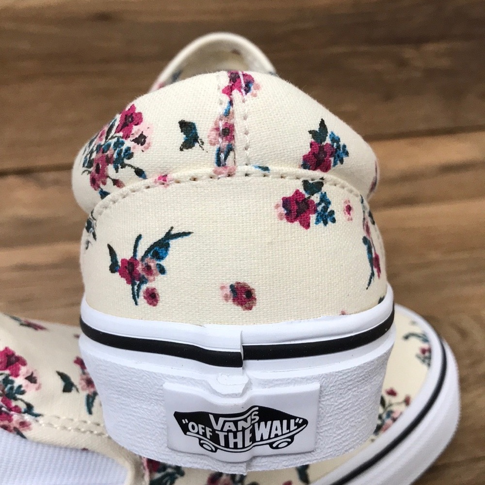 VANS CLASSIC SLIP ON BRAND NEW - Picture 16 of 16